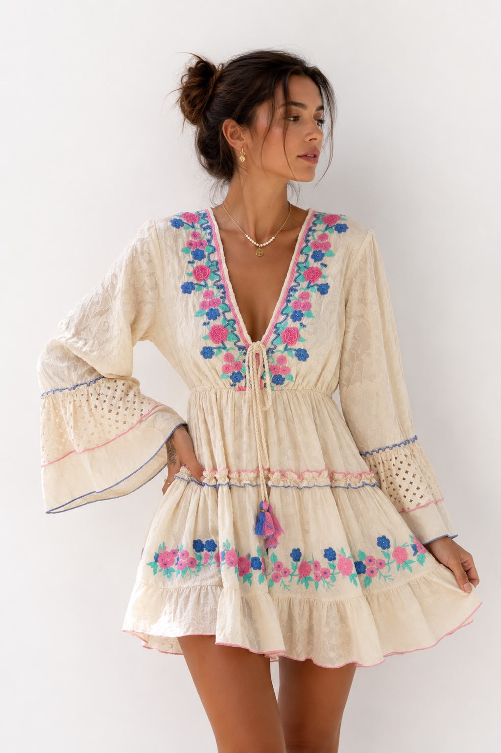 Vestido Curto Veneza Bordado | Boho