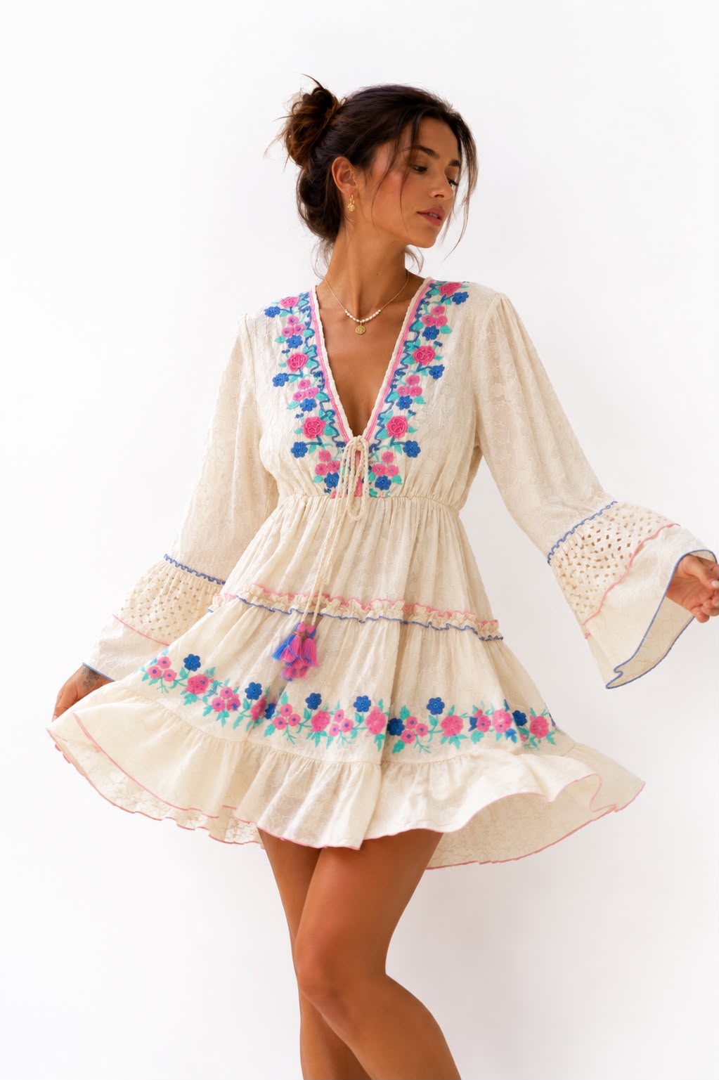 Vestido Curto Veneza Bordado | Boho