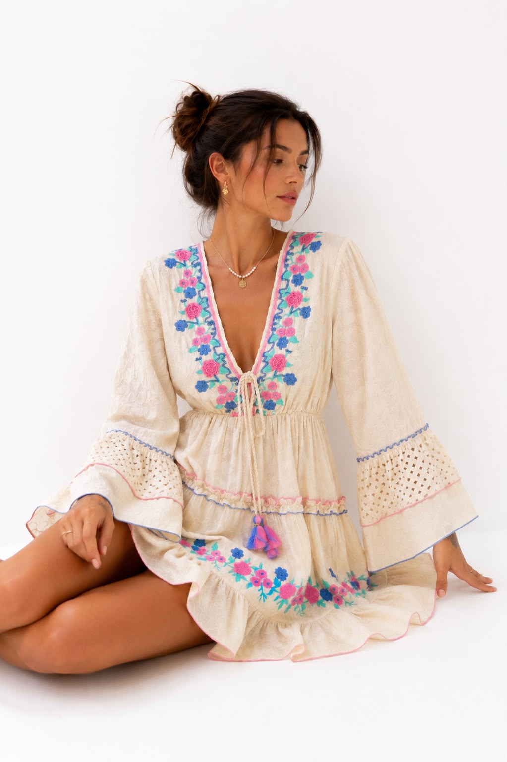 Vestido Curto Veneza Bordado | Boho